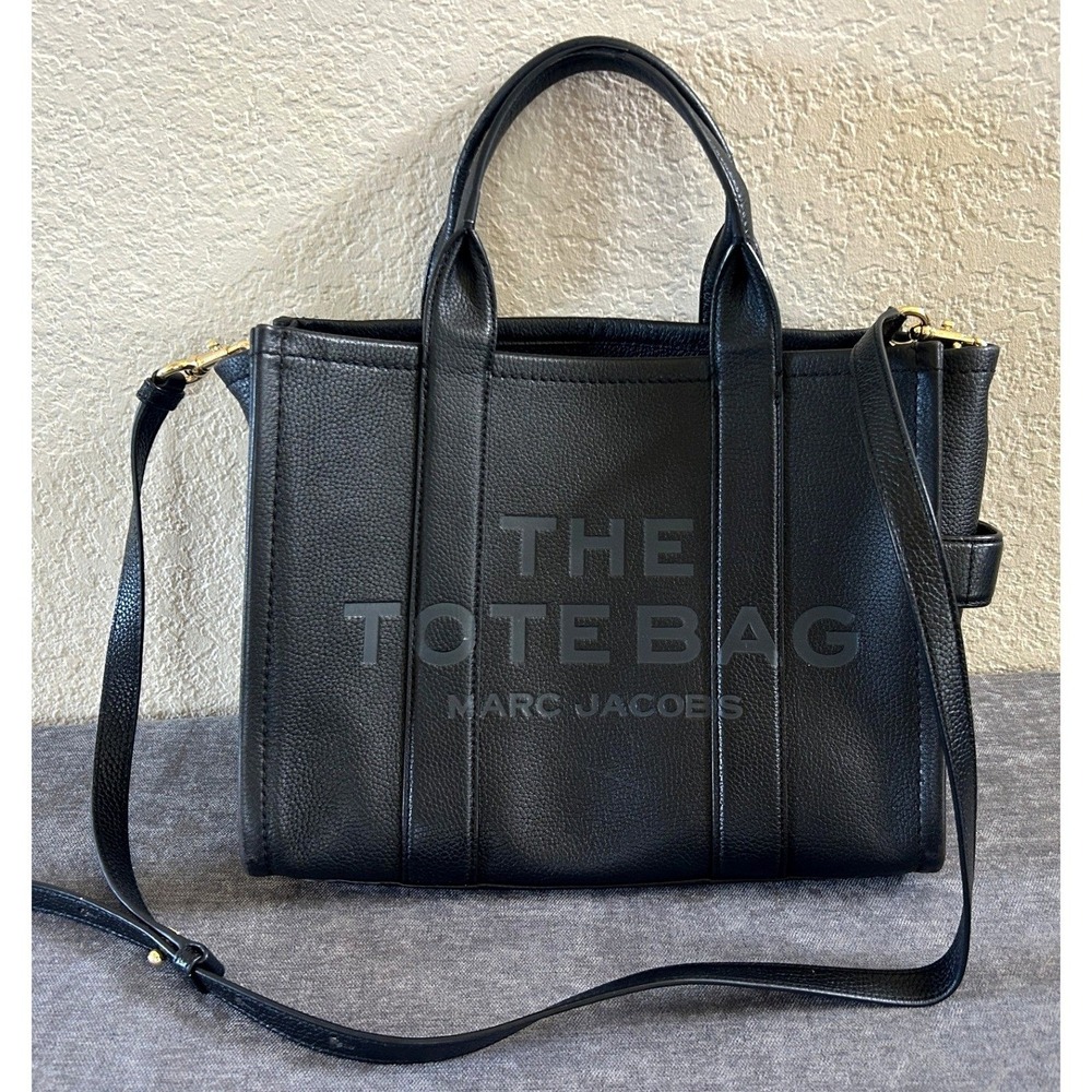 Marc Jacobs The Tote Bag Black Leather Medium Crossbody Handbag Minimalist 90s